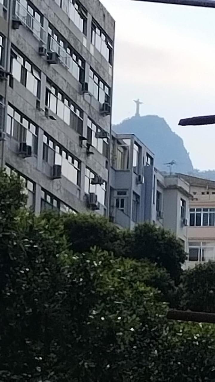 Em Copacabana
